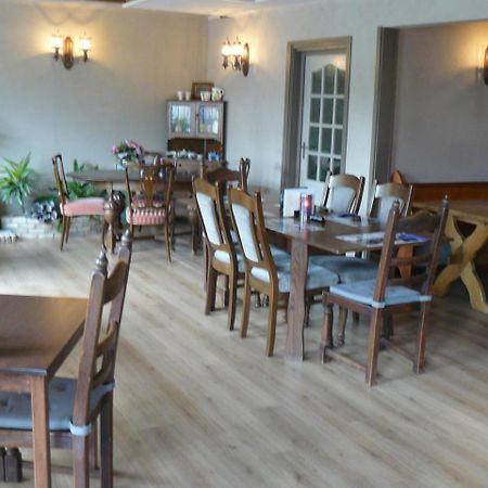 Eetcafe/Pension Nooitgedacht Strijen Kültér fotó